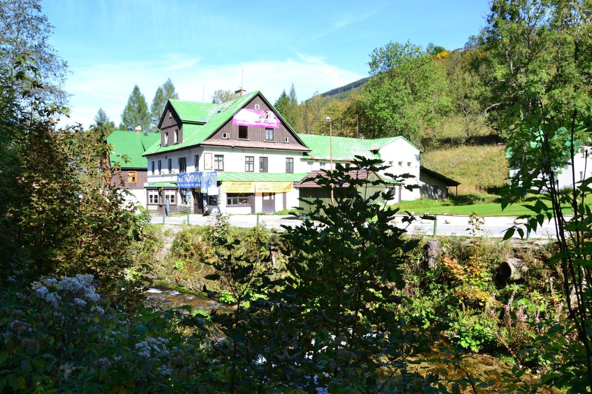 Hostel Fortuna Шпиндлерув-Млин Экстерьер фото
